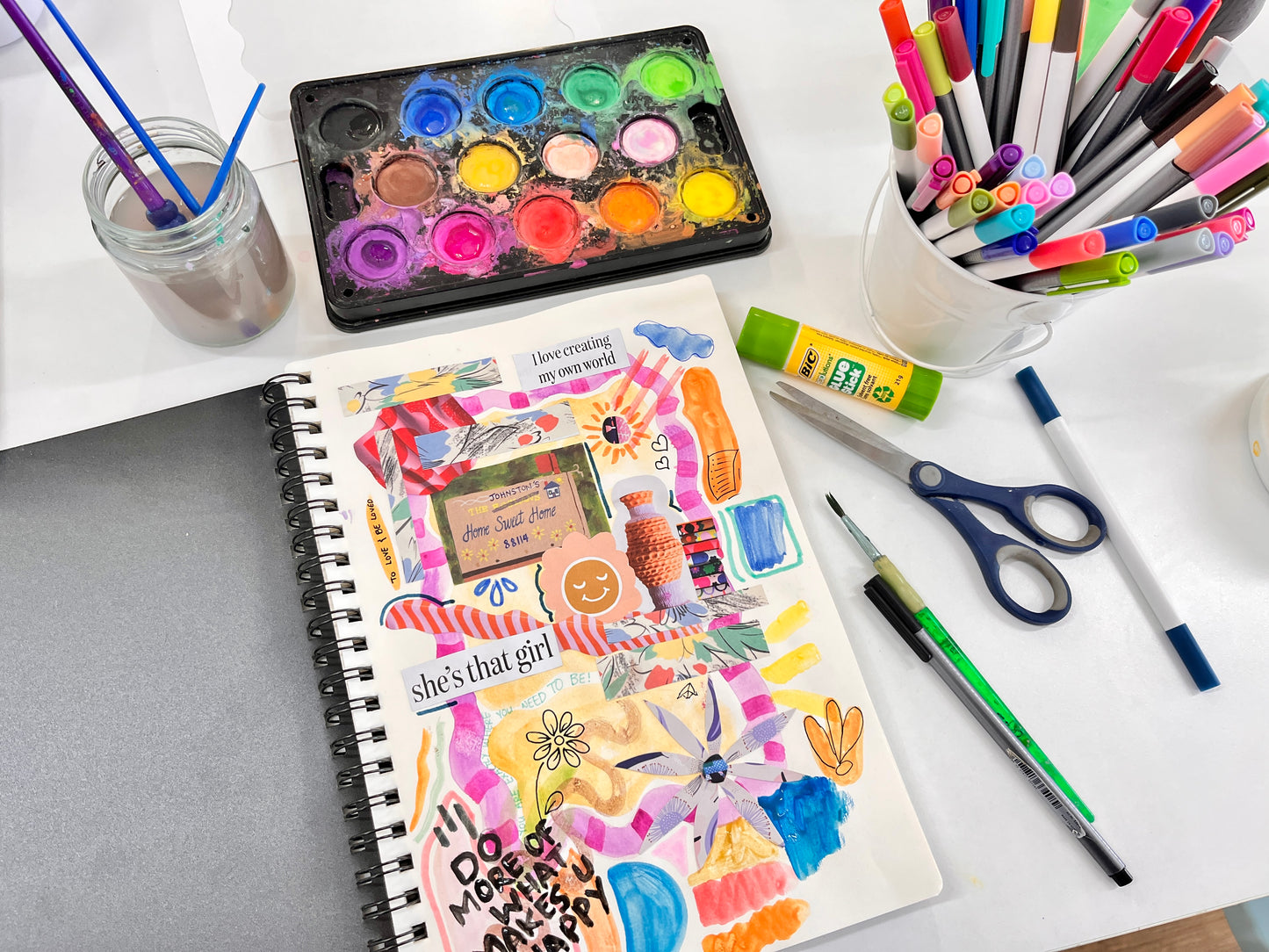 Galentine's Night - Papercraft & Sticker Swap